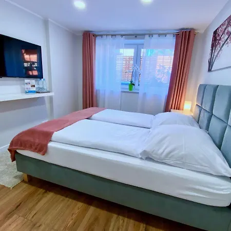 Investrooms Apartment